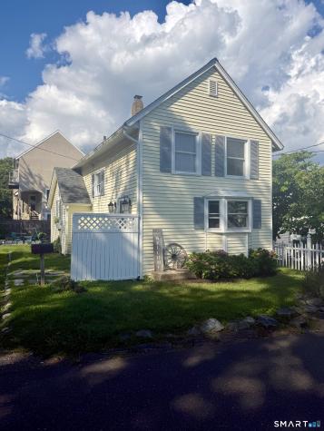 8 Paris Street Milford CT 06460