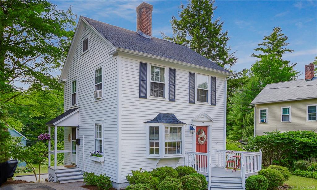 7 Woods Lane Simsbury CT 06070