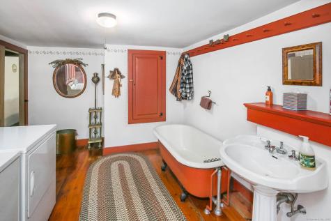 246 Heritage Road Putnam CT 06260