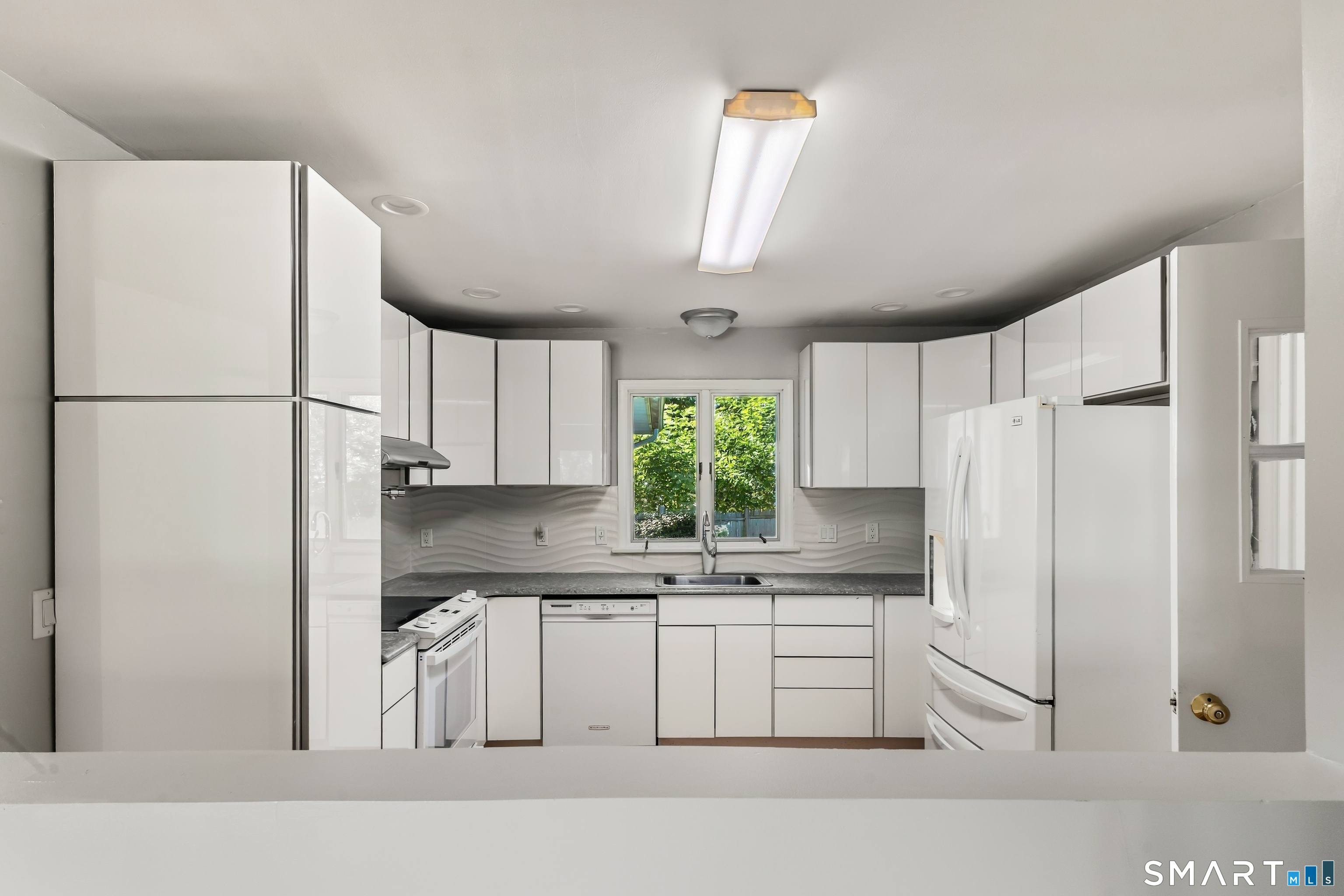 5 Walnut Lane Wallingford CT 06492