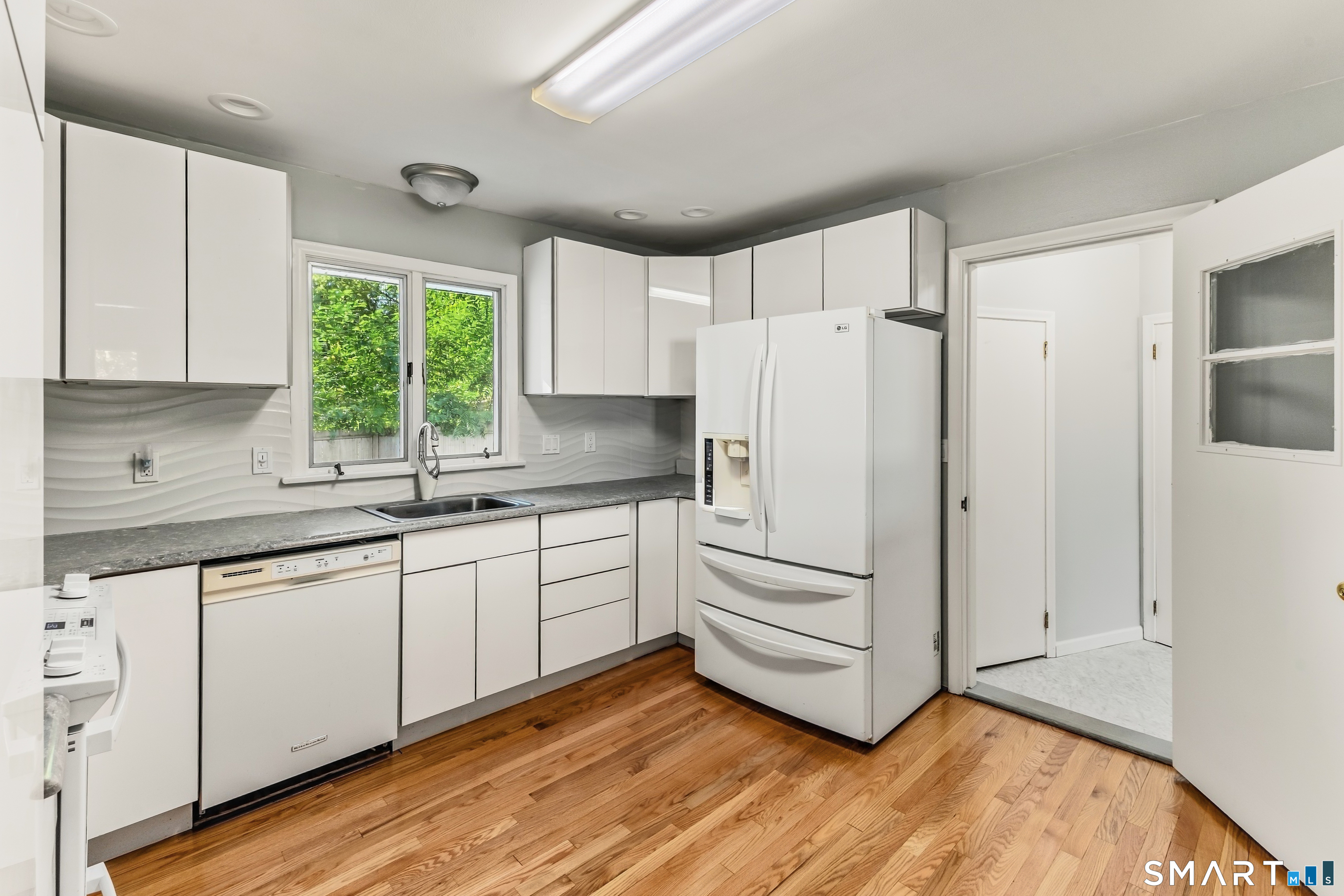 5 Walnut Lane Wallingford CT 06492
