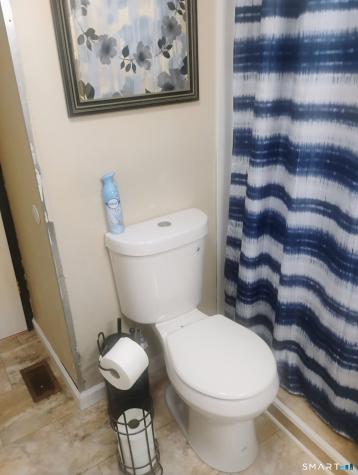 43 Prentice Street Norwich CT 06360