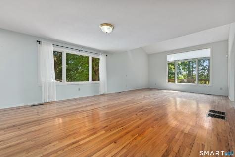 48 Russett Drive Guilford CT 06437