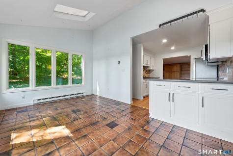 48 Russett Drive Guilford CT 06437
