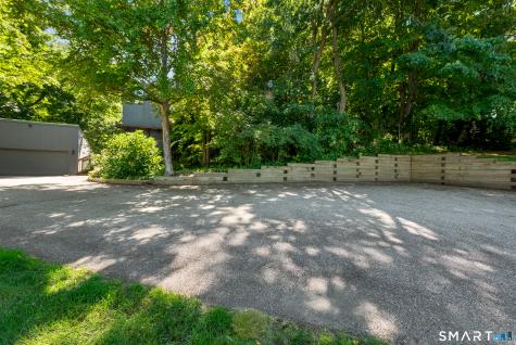 48 Russett Drive Guilford CT 06437