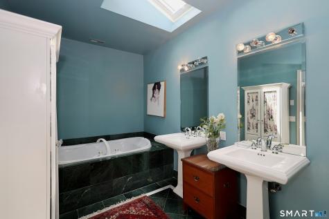 323 Main Street Ridgefield CT 06877