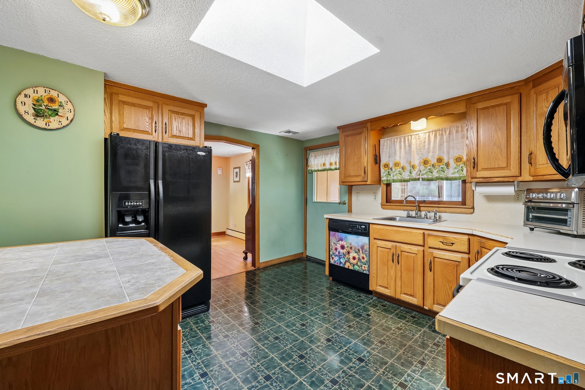 222 Tomlinson Avenue Plainville CT 06062