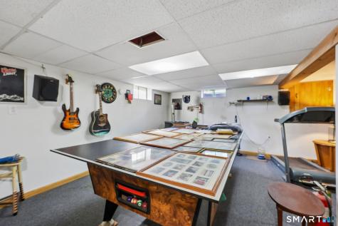222 Tomlinson Avenue Plainville CT 06062