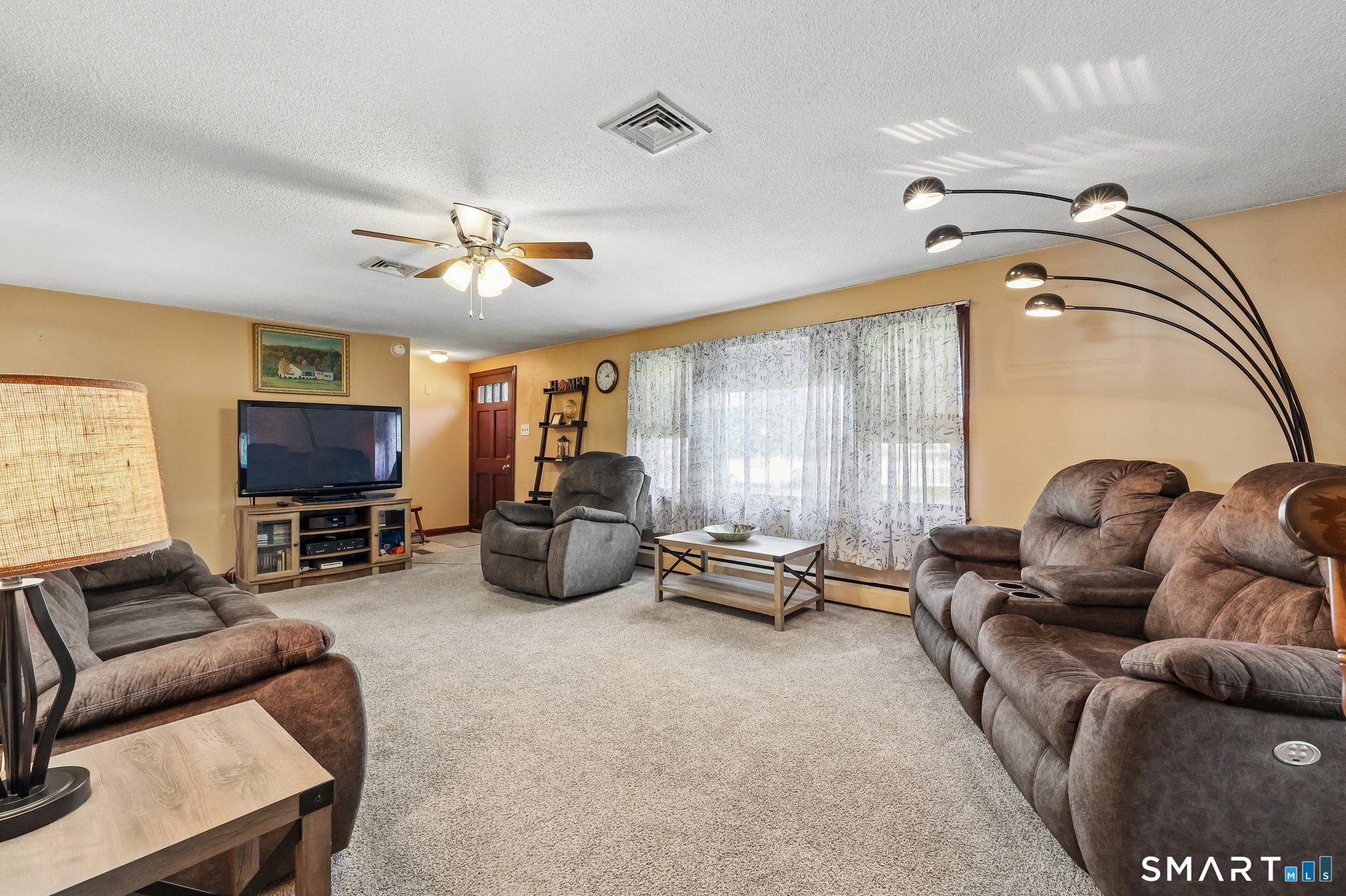 222 Tomlinson Avenue Plainville CT 06062