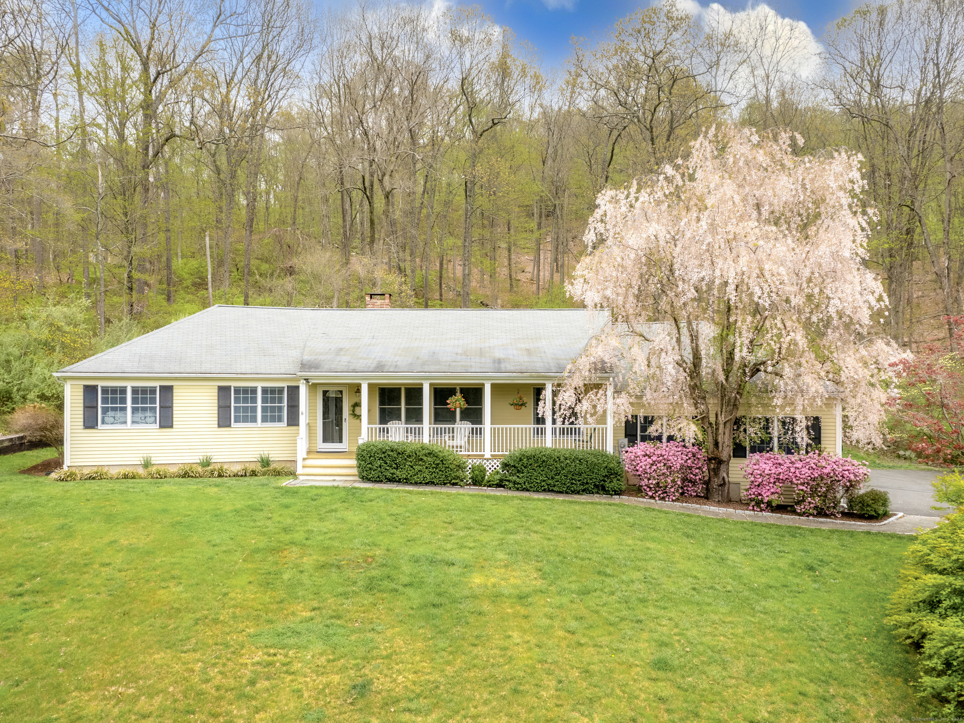23 Topledge Road Redding CT 06896