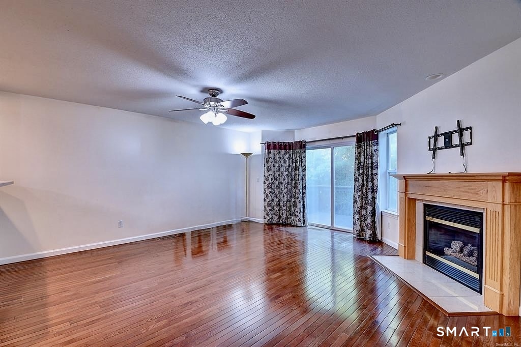 51 Florence Way Farmington CT 06032