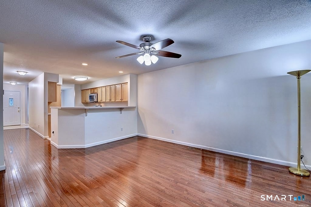 51 Florence Way Farmington CT 06032
