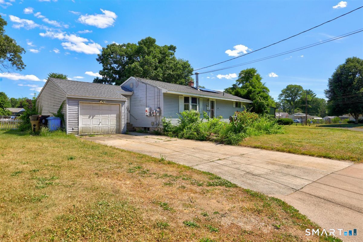 23 Magnolia Drive Enfield CT 06082