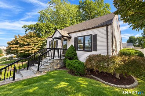 347 Goldenrod Avenue Bridgeport CT 06606