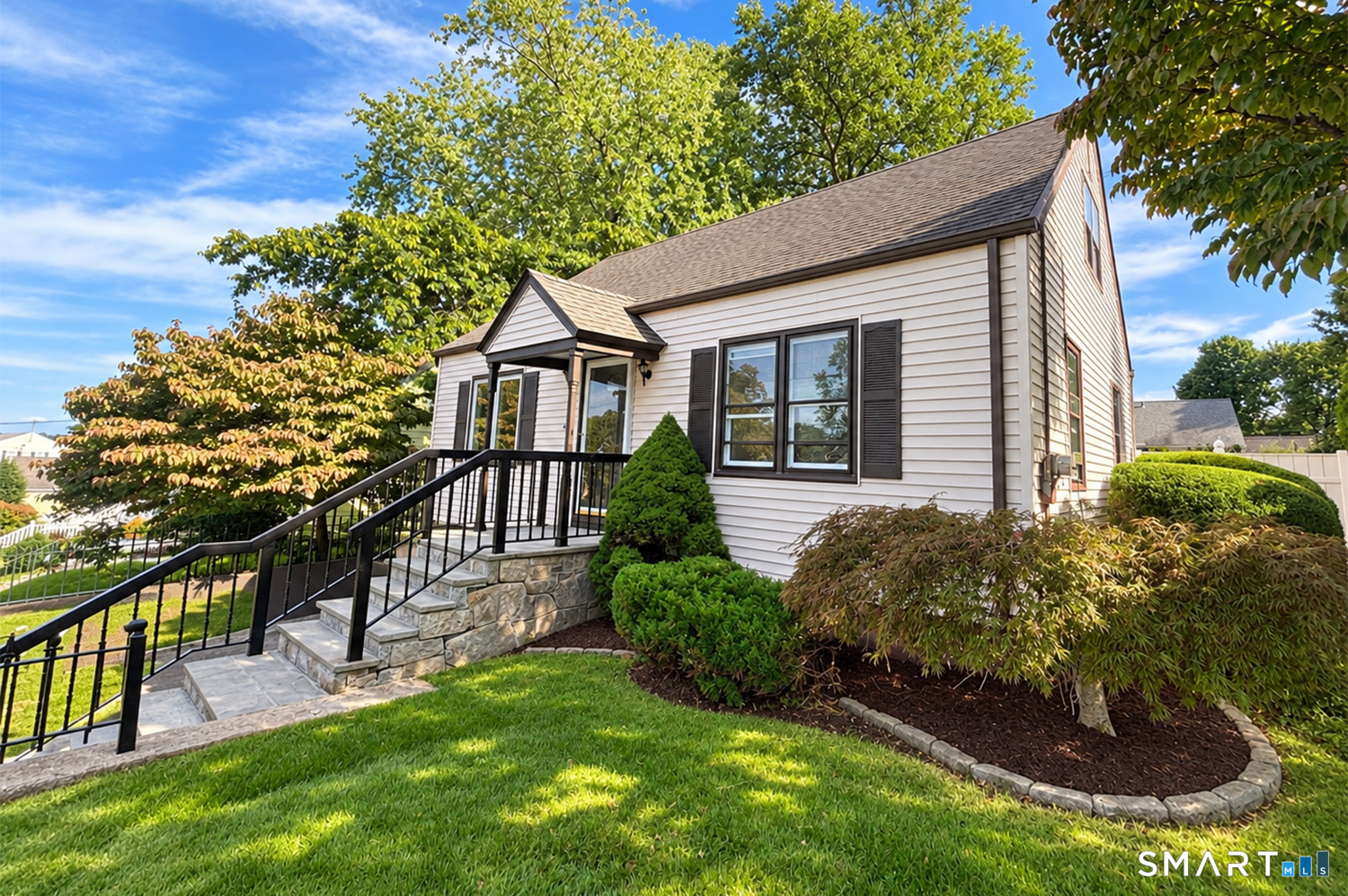 347 Goldenrod Avenue Bridgeport CT 06606