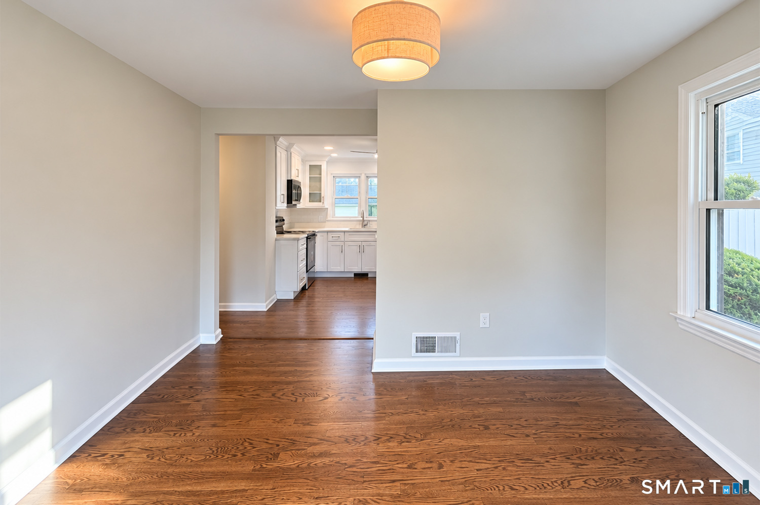 347 Goldenrod Avenue Bridgeport CT 06606