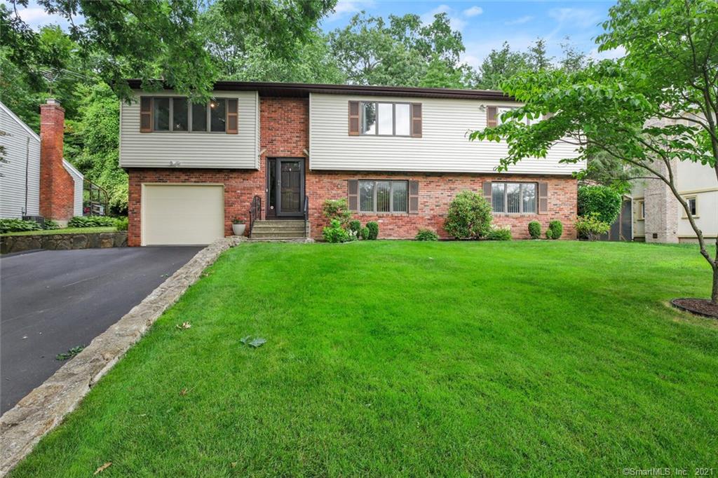 53 Dagmar Road Stamford CT 06905