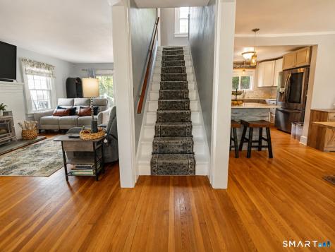 29 Niles Hill Road New London CT 06320