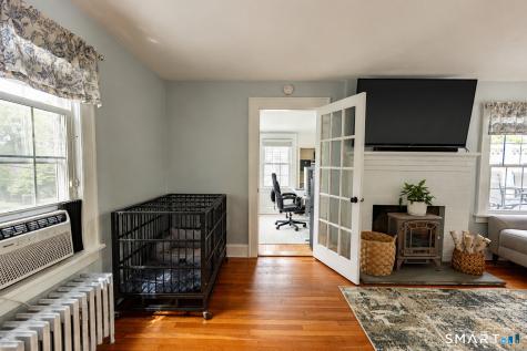 29 Niles Hill Road New London CT 06320