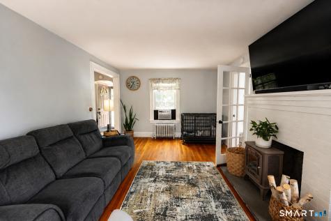 29 Niles Hill Road New London CT 06320