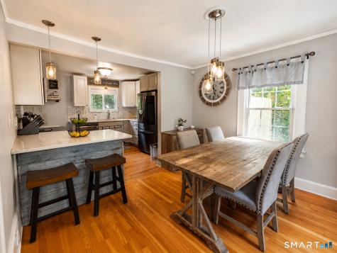 29 Niles Hill Road New London CT 06320