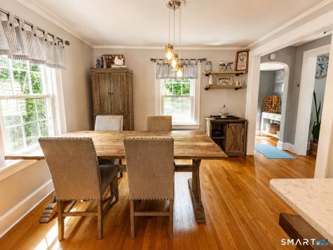 29 Niles Hill Road New London CT 06320