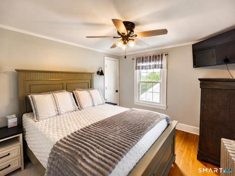 29 Niles Hill Road New London CT 06320