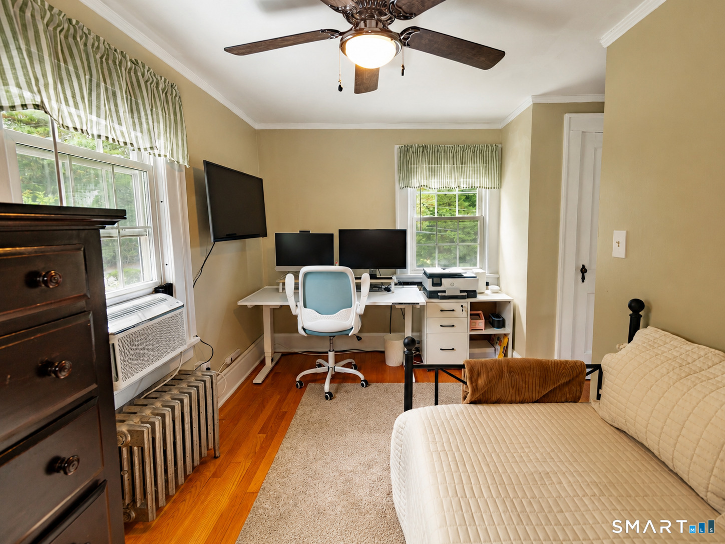 29 Niles Hill Road New London CT 06320