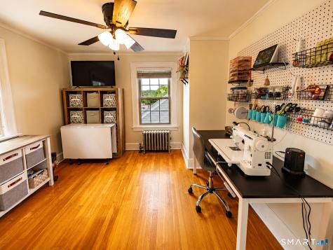 29 Niles Hill Road New London CT 06320