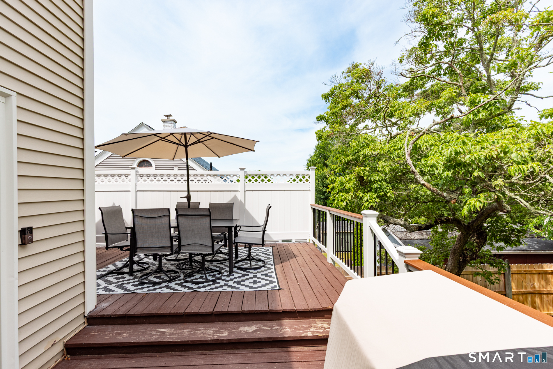 29 Niles Hill Road New London CT 06320