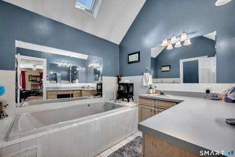14 Myra Lane Burlington CT 06013