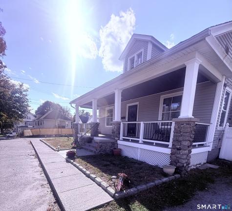 16 Holbrook Court Ansonia CT 06401