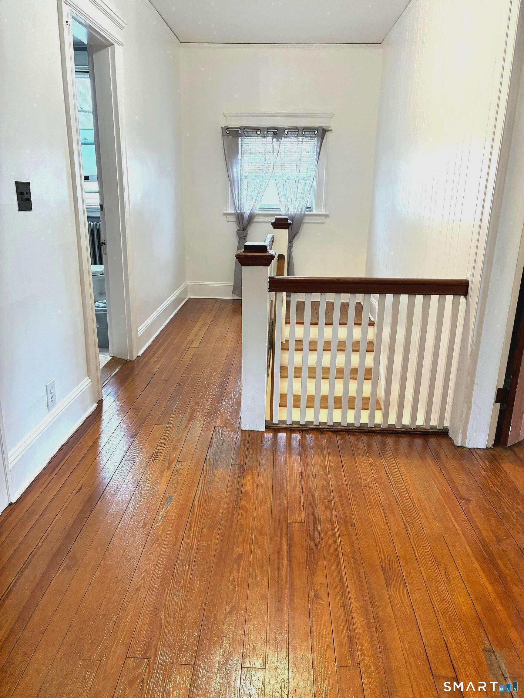 16 Holbrook Court Ansonia CT 06401
