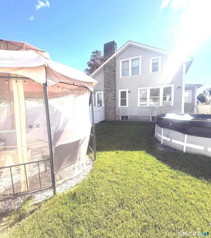 16 Holbrook Court Ansonia CT 06401