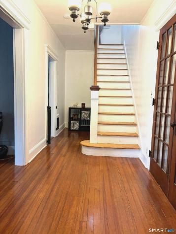 16 Holbrook Court Ansonia CT 06401