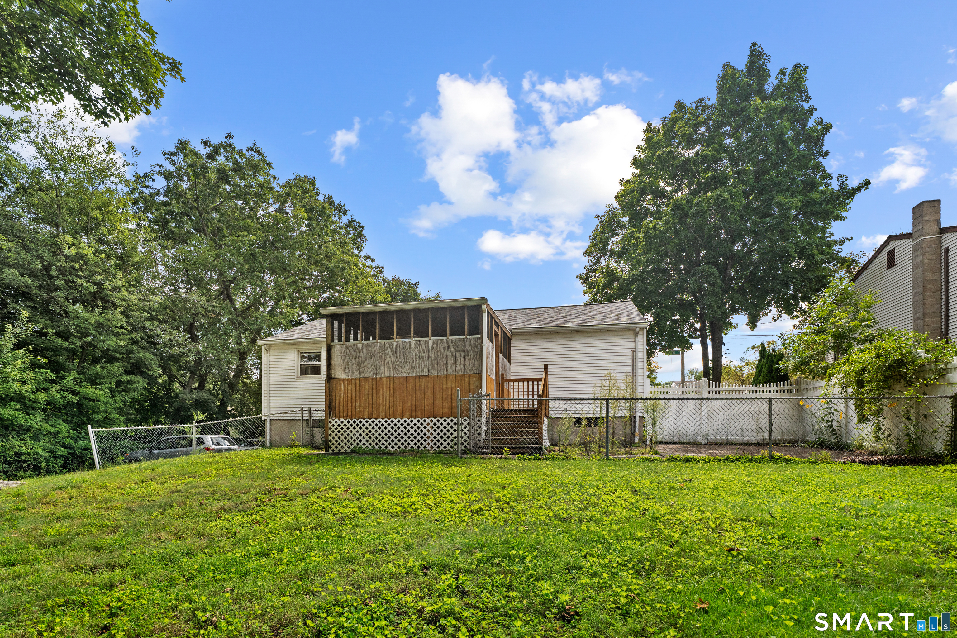 6 Smith Avenue Waterbury CT 06708