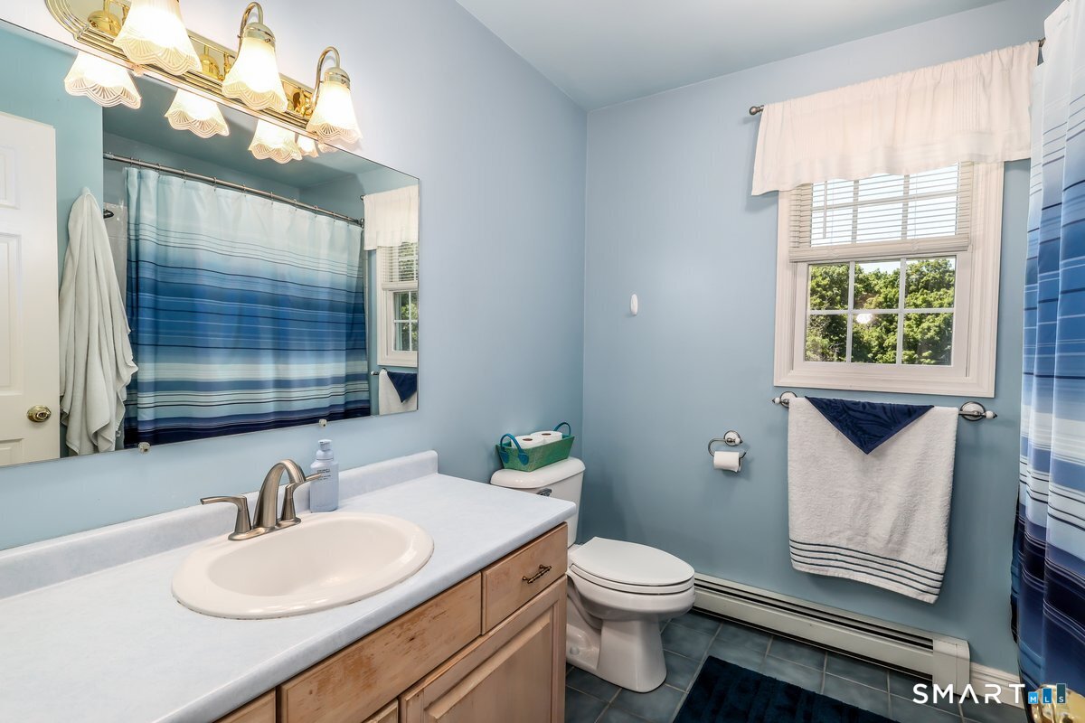4 Ayrshire Drive New Milford CT 06776