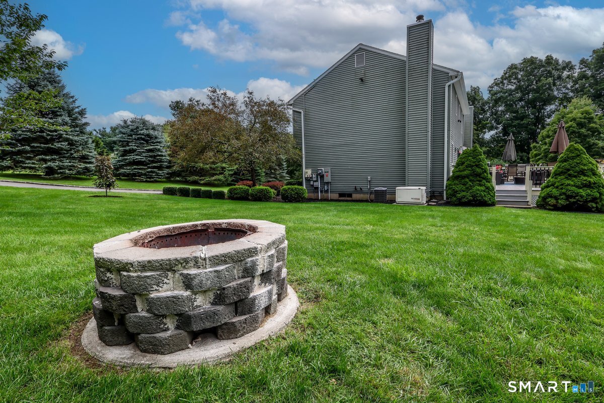 4 Ayrshire Drive New Milford CT 06776