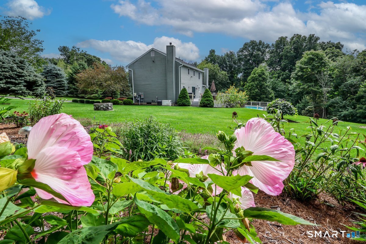 4 Ayrshire Drive New Milford CT 06776