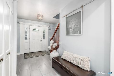 4 Ayrshire Drive New Milford CT 06776