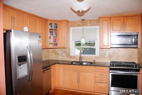109 White Street Manchester CT 06042