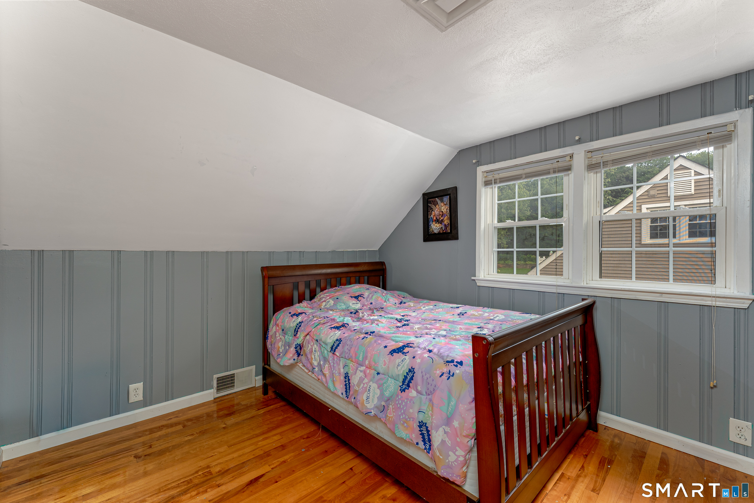 109 White Street Manchester CT 06042