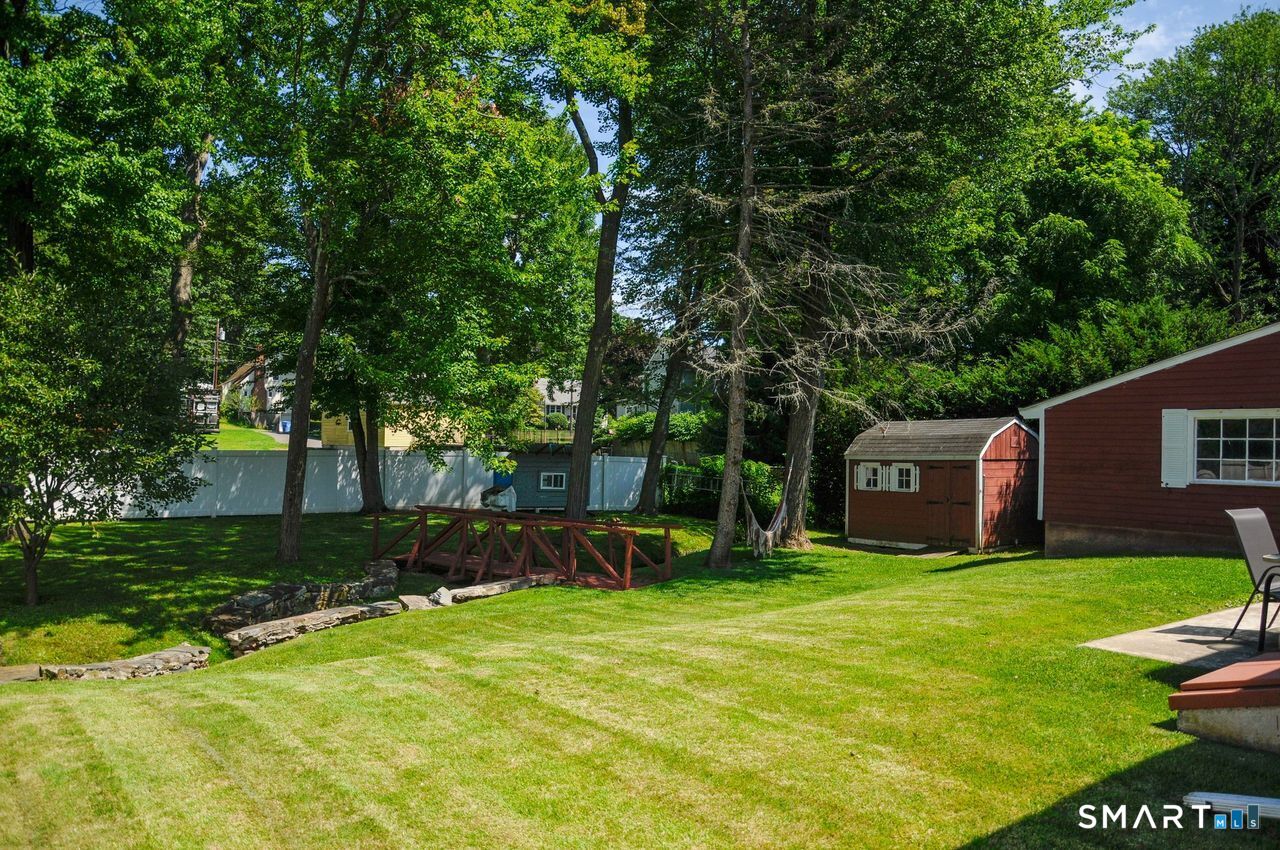109 White Street Manchester CT 06042