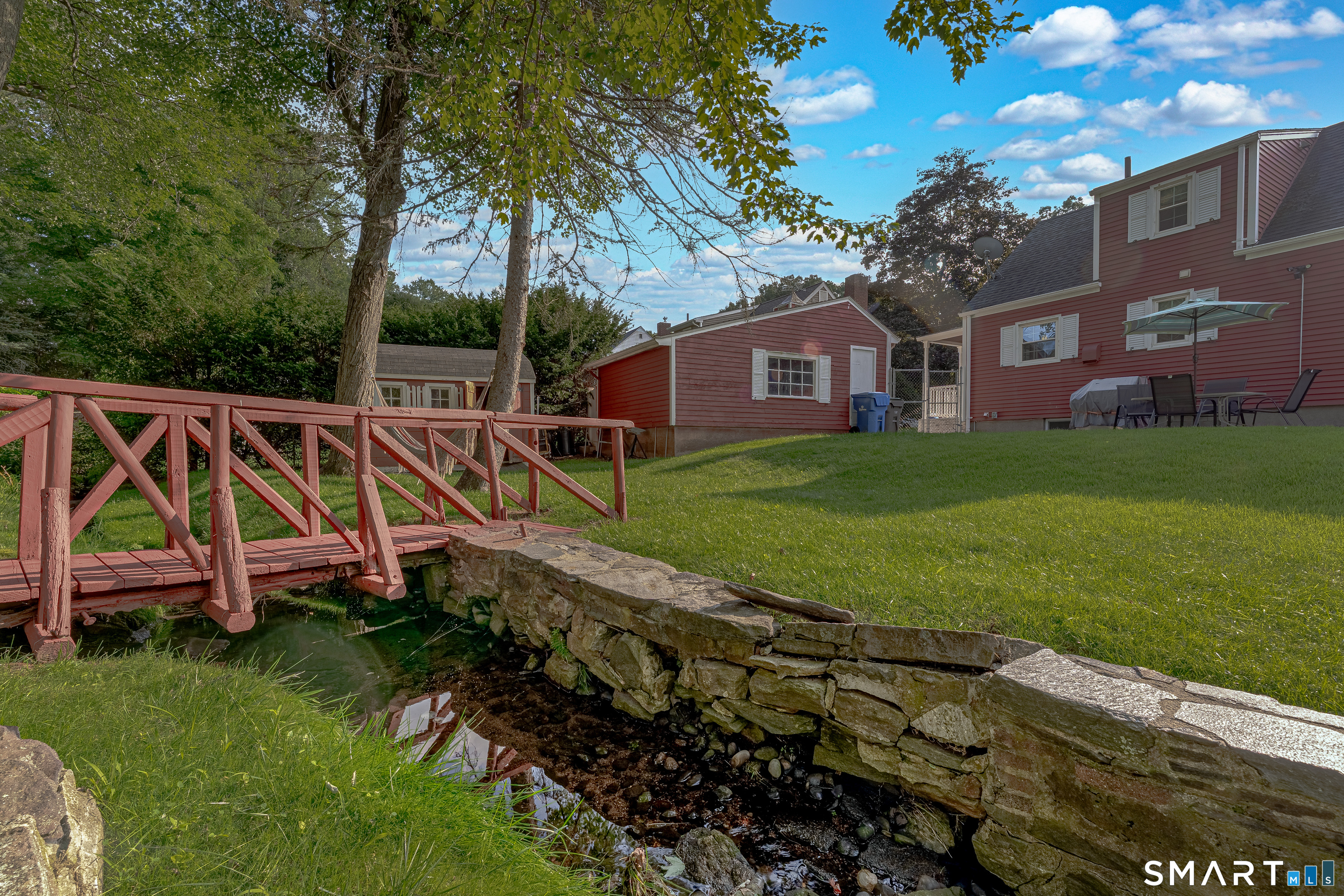 109 White Street Manchester CT 06042