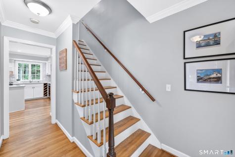 369 West Mountain Road Simsbury CT 06092