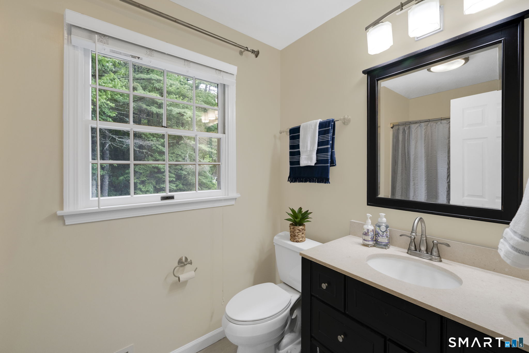 369 West Mountain Road Simsbury CT 06092