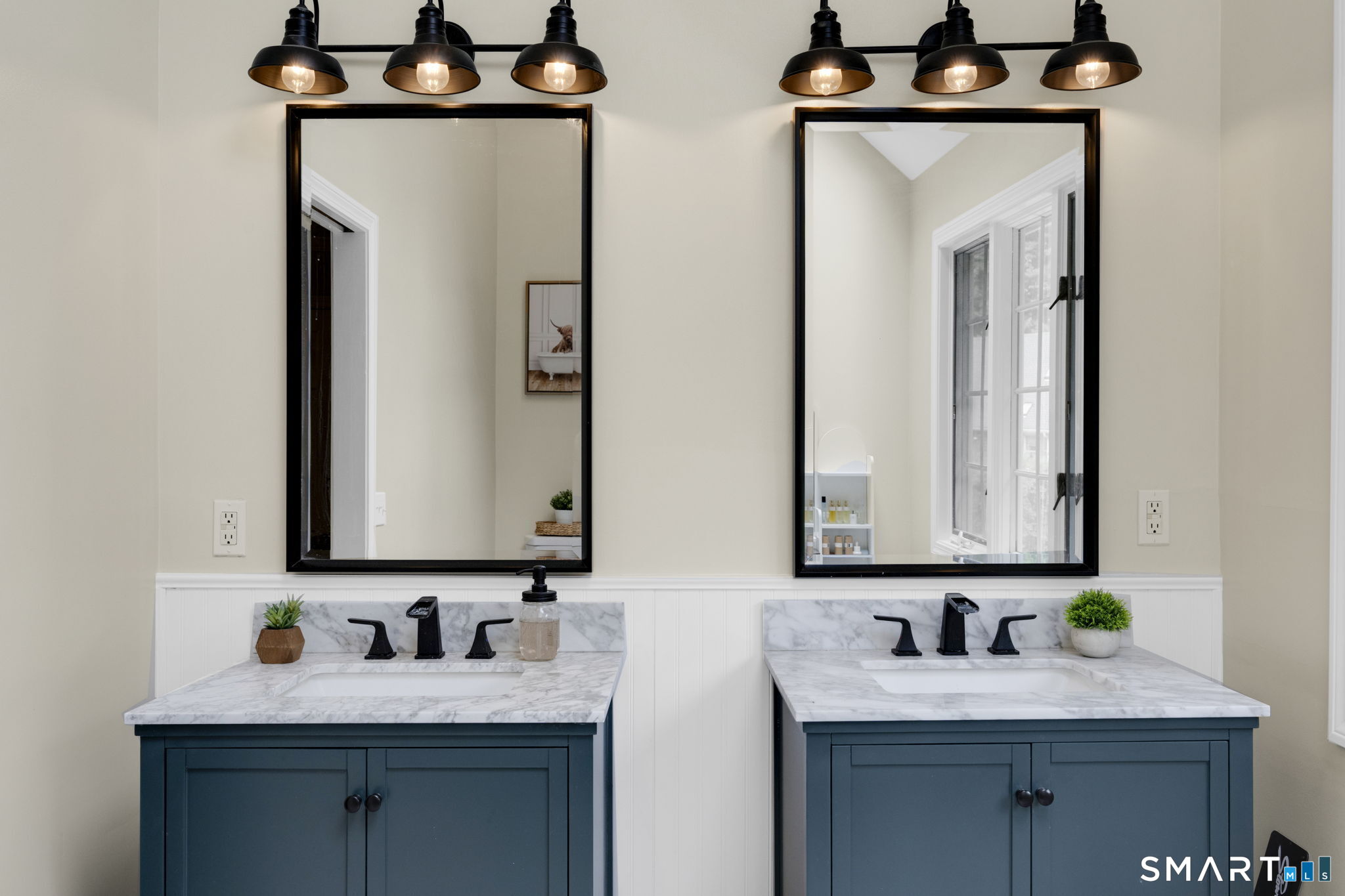 369 West Mountain Road Simsbury CT 06092