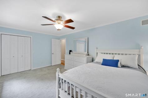 369 West Mountain Road Simsbury CT 06092