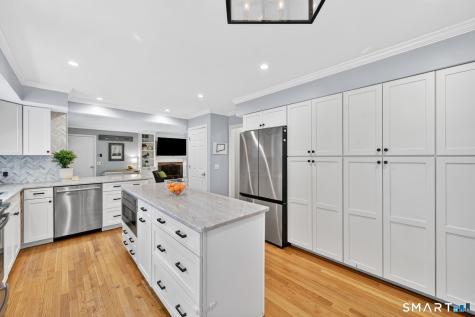 369 West Mountain Road Simsbury CT 06092