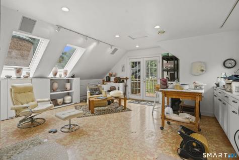 1270 Saybrook Road Haddam CT 06438